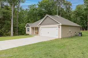 137 Wilburne Dr, Hubert, NC 28539 - Photo 3