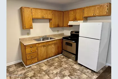 3211 Summer Place #17, Greenville, NC 27834 - Photo 3