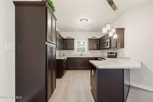 308 Otis Cove, Jacksonville, NC 28546 - Photo 5