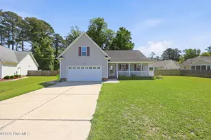 100 Birch Ct, New Bern, NC 28562 - Photo 1