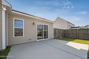 320 Aquamarine Cir, Jacksonville, NC 28546 - Photo 25