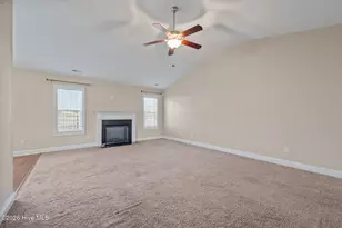 320 Aquamarine Cir, Jacksonville, NC 28546 - Photo 5