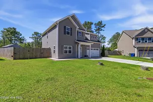 527 Everett Glades, Sneads Ferry, NC 28460 - Photo 3