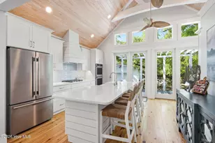 910 Ann St, Beaufort, NC 28516 - Photo 5