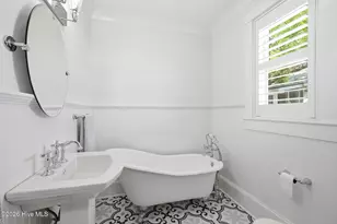 910 Ann St, Beaufort, NC 28516 - Photo 19