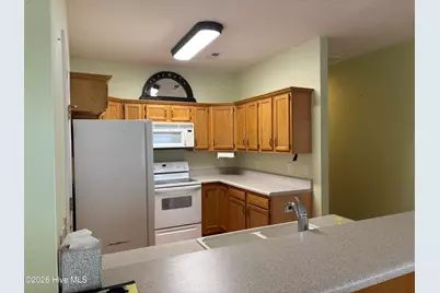 328 Lakemere Drive, New Bern, NC 28562 - Photo 17