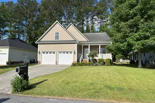 328 Lakemere Dr, New Bern, NC 28562 - Photo 1