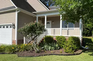 328 Lakemere Dr, New Bern, NC 28562 - Photo 3
