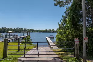 211 Derby Downs Dr, Sneads Ferry, NC 28460 - Photo 53