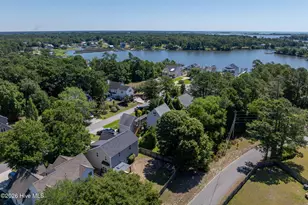 211 Derby Downs Dr, Sneads Ferry, NC 28460 - Photo 5