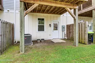 1808 Bungalow Row, Wilmington, NC 28409 - Photo 25