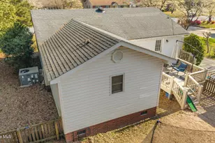 2910 Rose St, Greenville, NC 27858 - Photo 11