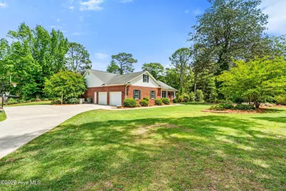 408 Jefferson Street, Hamlet, NC 28345 - Photo 3
