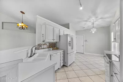 208 Waters Point Court #250, Wilmington, NC 28412 - Photo 7