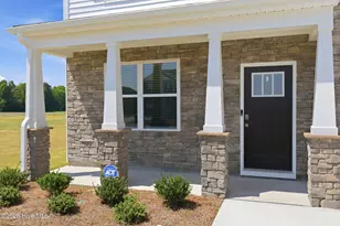 1051 Queensland Ln, Ayden, NC 28513 - Photo 5