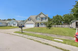 207 Willoughby Ln, Jacksonville, NC 28546 - Photo 3