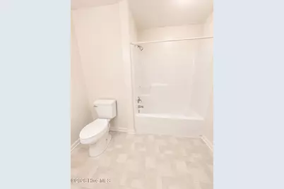 2235 Locksley Woods Drive #E, Greenville, NC 27858 - Photo 5