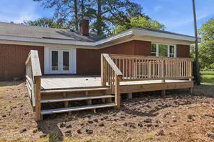 1416 Clarksville Dr, Scotland Neck, NC 27874 - Photo 9