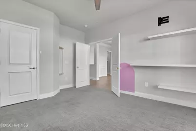 805 Washington Square, Richlands, NC 28574 - Photo 5