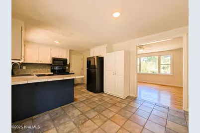 290 Diamondhead Drive S, Pinehurst, NC 28374 - Photo 7