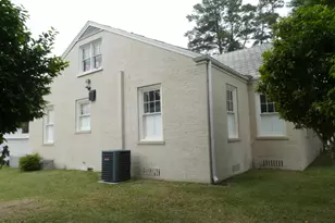 207 W 18th St, Lumberton, NC 28358 - Photo 5