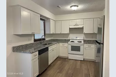 581 Parkway Boulevard, Wilmington, NC 28412 - Photo 5