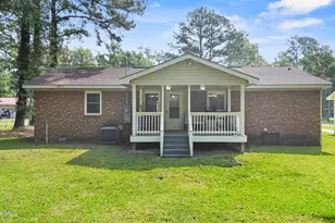 616 S Orange St, Wallace, NC 28466 - Photo 37