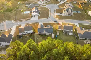 711 Shearwater Ln, Swansboro, NC 28584 - Photo 11