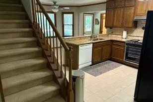 3975 White Oak Ln SW, Lilburn, GA 30047 - Photo 11
