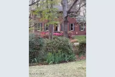 3975 White Oak Lane SW, Lilburn, GA 30047 - Photo 3