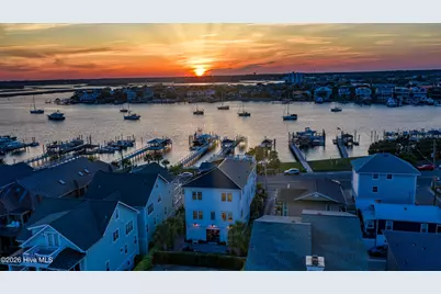 110 Waynick Boulevard, Wrightsville Beach, NC 28480 - Photo 3