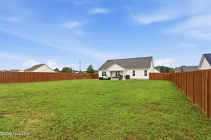 200 Grist Mill Dr, Havelock, NC 28532 - Photo 23
