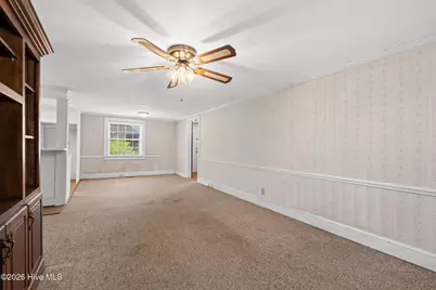 1514 S Jk Powell Boulevard, Whiteville, NC 28472 - Photo 9