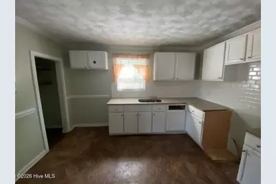 900 Viola Street E, Wilson, NC 27893 - Photo 9