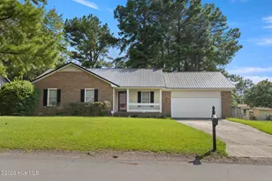 1345 Butterwood Cir, Fayetteville, NC 28314 - Photo 1