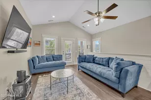 1406 Snapper Ln, Carolina Beach, NC 28428 - Photo 11