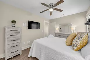 1406 Snapper Ln, Carolina Beach, NC 28428 - Photo 5