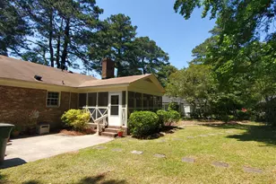 1919 Sherwood Dr, Greenville, NC 27858 - Photo 3