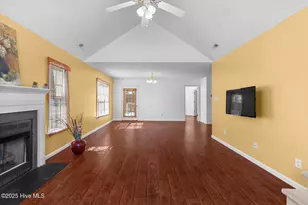 103 Summercreek Dr, Jacksonville, NC 28546 - Photo 9