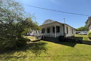702 W Walnut St, Goldsboro, NC 27530 - Photo 3