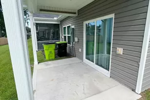 351 Trevally Ct, Southport, NC 28461 - Photo 3