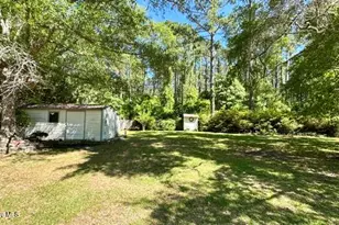 648 Old Church Rd, Swansboro, NC 28584 - Photo 11