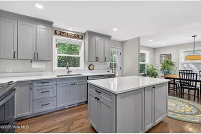 305 Embassy Circle, Wilmington, NC 28412 - Photo 11