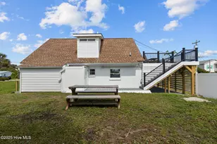 125 Pelican Dr, Atlantic Beach, NC 28512 - Photo 7