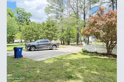 209 Oak Forest Drive NW, Rocky Mount, NC 27803 - Photo 3