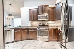 107 W Chelsea Ct, Southern Pines, NC 28387 - Photo 7