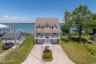 203 Riverside Dr, Sneads Ferry, NC 28460 - Photo 3