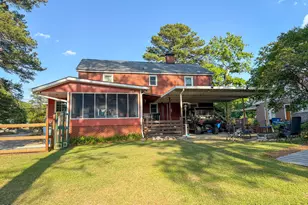 612 S McNeill St, Carthage, NC 28327 - Photo 3