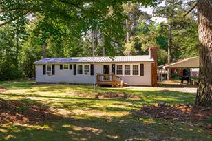 211 E Beulah Rd, Nashville, NC 27856 - Photo 1