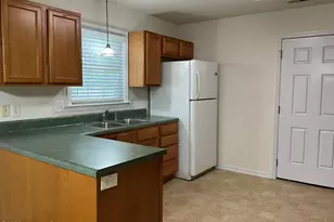 116 Live Oak Dr, Jacksonville, NC 28540 - Photo 5